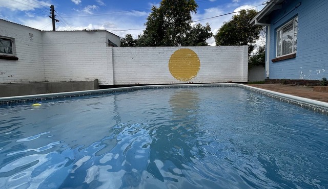 Spacious family home. A stroll away from a vibrant shopping centre & golf course