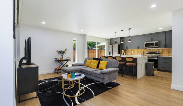 Stylish Eastside 3BR Family Home - Prime Location!