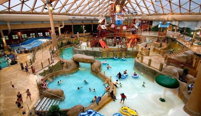 Summit at Massanutten Resort, 2BR/2BA/Full Kitchen, Golf/WaterPark/Ski