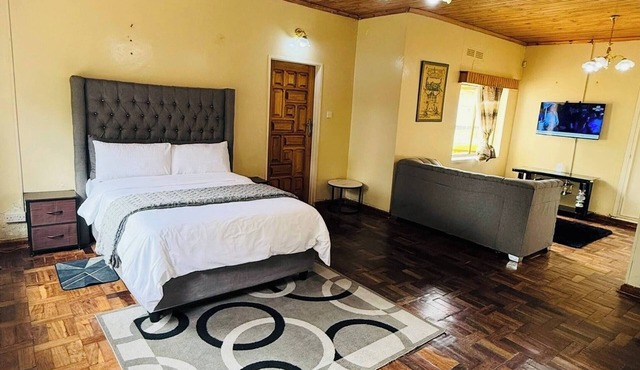 TAYLA Suites on Tatonga 2
