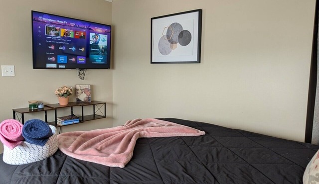 The ATL Sky Suite: High-Floor 3BR Downtown Penthouse