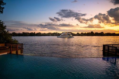 The David Livingstone Safari Lodge & Spa