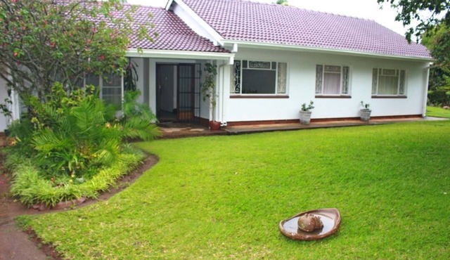 The Den - Cosy 3 Bedroomed House Zimbabwe