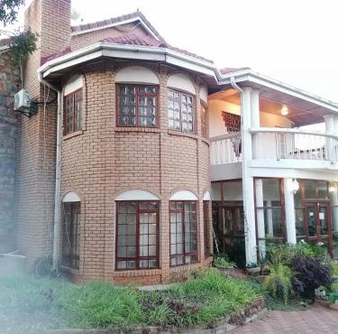 Tjibelu's Nest Guest Home
