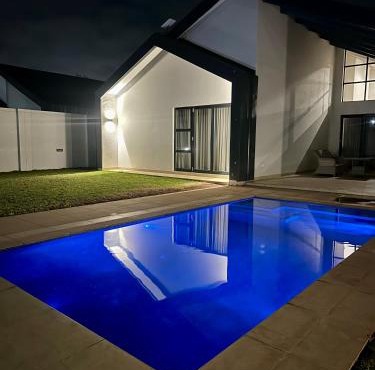 Vainona 3-BedI 3 Bath Family Home - Sleeps 6