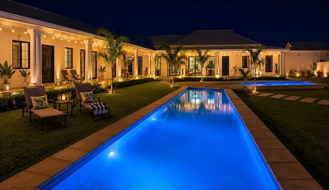 Victoria Falls Luxury Safari Villa Butler Cook Pool