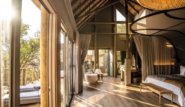 Victoria Falls River Lodge