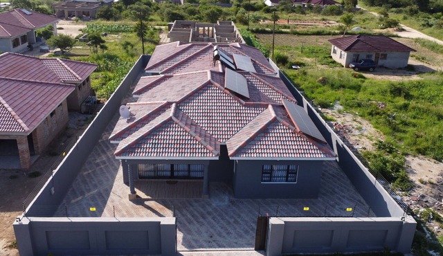WIMBAYI GUESTHOUSE & BnB