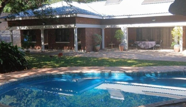 Your Peaceful Escape Near the Wonders of Victoria Falls