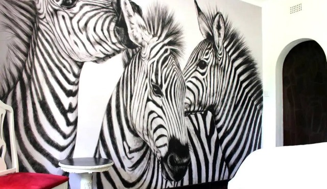 Zebras Dazzle B&B | The Zebra Room