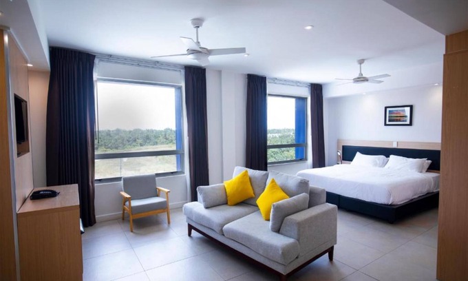 Kiunga Hotel | Cassowary Hotel