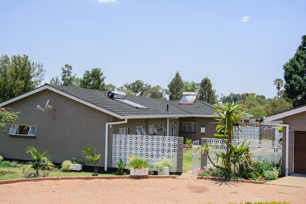 Harare East Hotel | Las Palmas Guest House