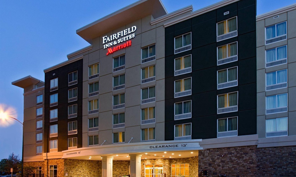 Downtown San Antonio Hotel | Fairfield Inn & Suites by Marriott San Antonio Downtown/Alamo Plaza