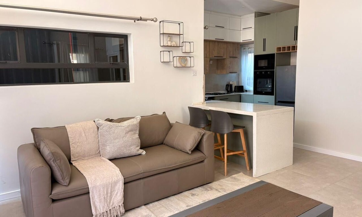 Bulawayo Apartment | One bedroom modern apartment in Fomona - 2386