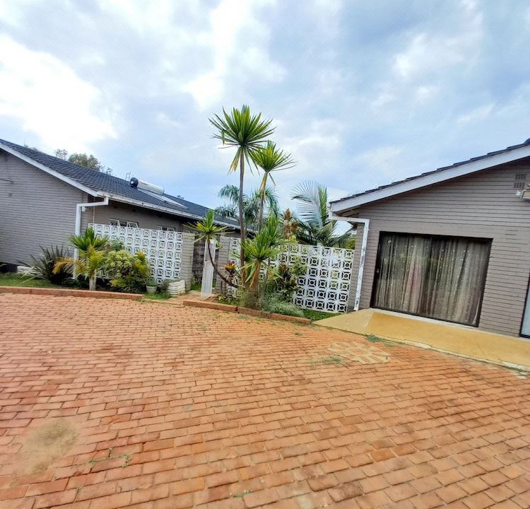 Photo of Buildings in Harare East