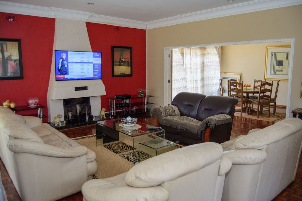 Photo of Livingroom in Harare East