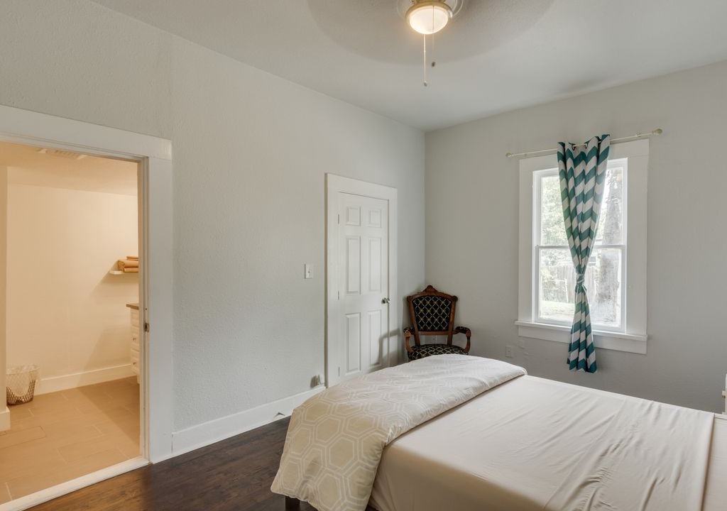 Photo of Bedroom in Beacon Hill