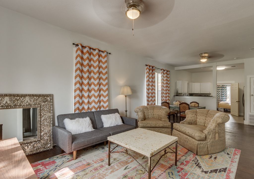 Photo of Livingroom in Beacon Hill