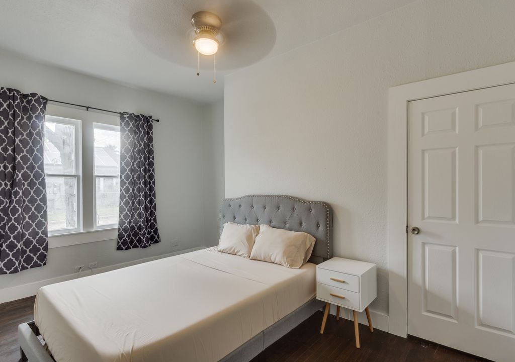Photo of Bedroom in Beacon Hill