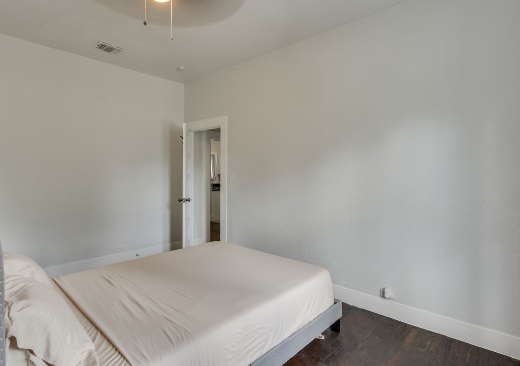 Photo of Bedroom in Beacon Hill