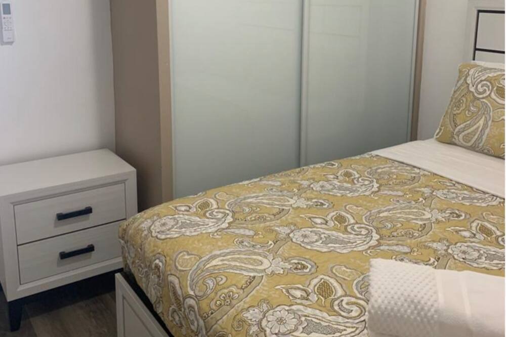 Photo of Bedroom in Mangilao