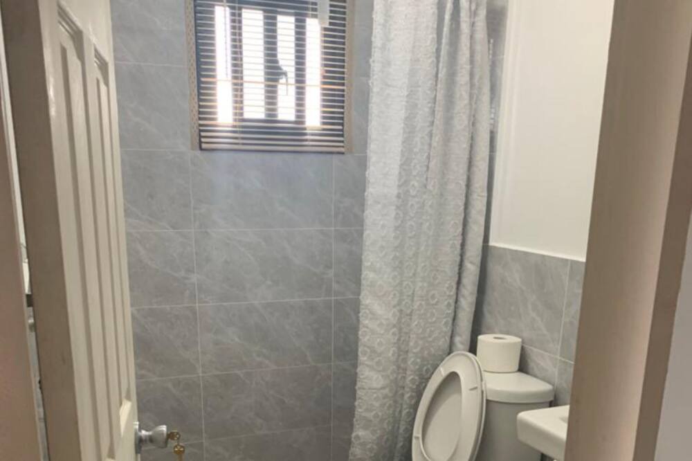 Photo of Bathroom in Mangilao
