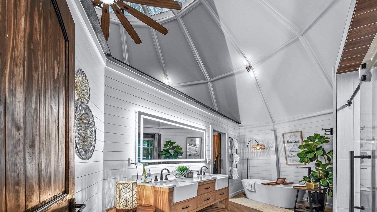 Photo of Bathroom in Townsend