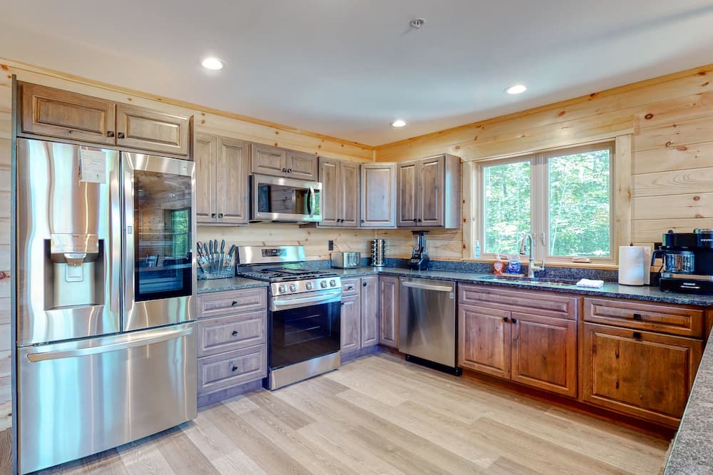 Photo of Kitchen in Carrabassett Valley