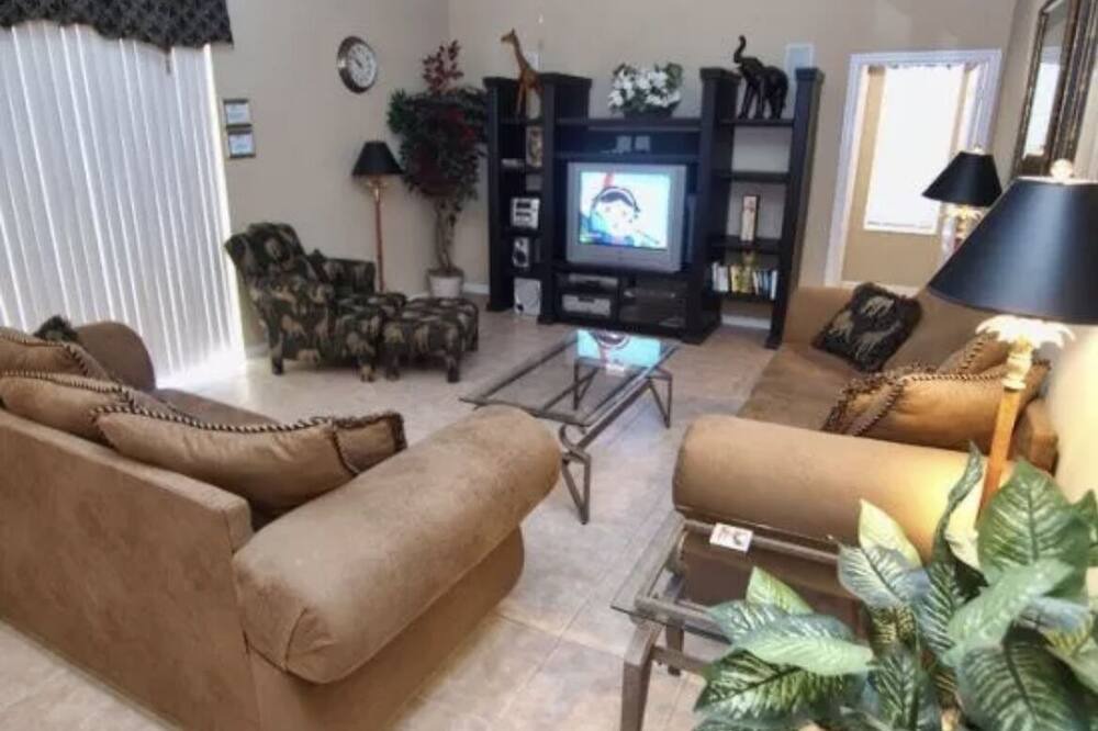 Photo of Livingroom in Highlands Reserve