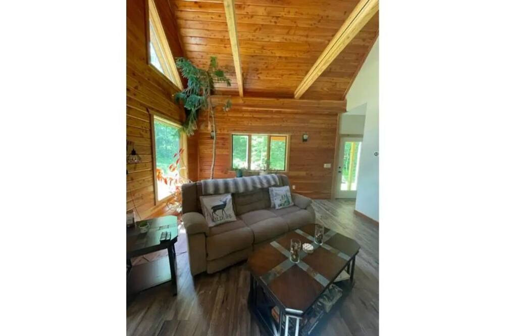 Photo of Livingroom in Great Valley