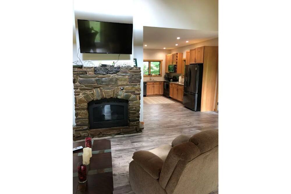Photo of Livingroom in Great Valley