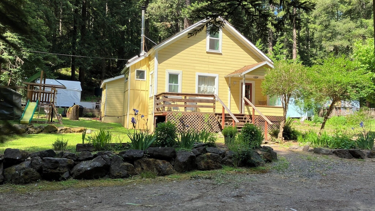 Photo of Outdoor in Navarro