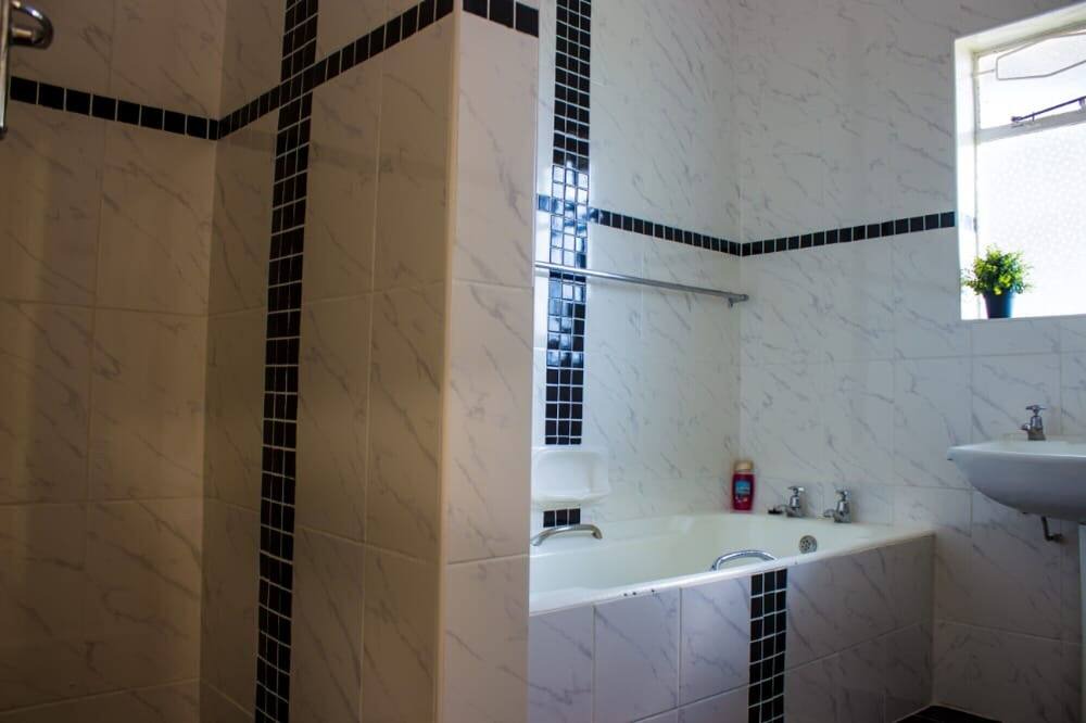 Photo of Bathroom in Bulawayo