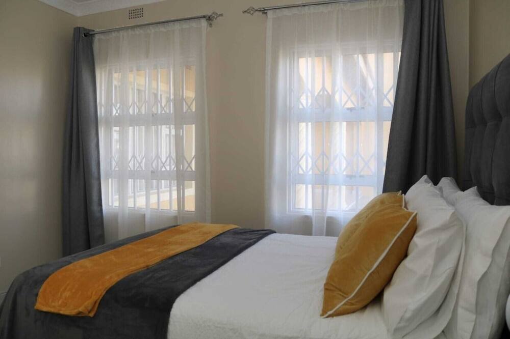Photo of Bedroom in Mount Hampden