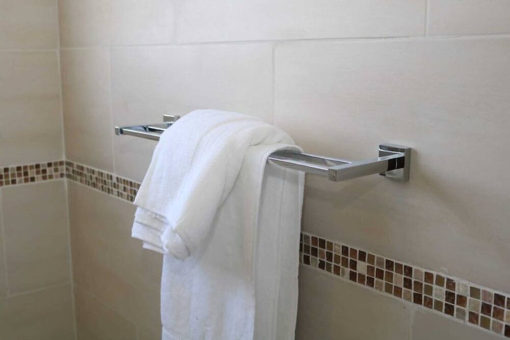 Photo of Bathroom in Mount Hampden