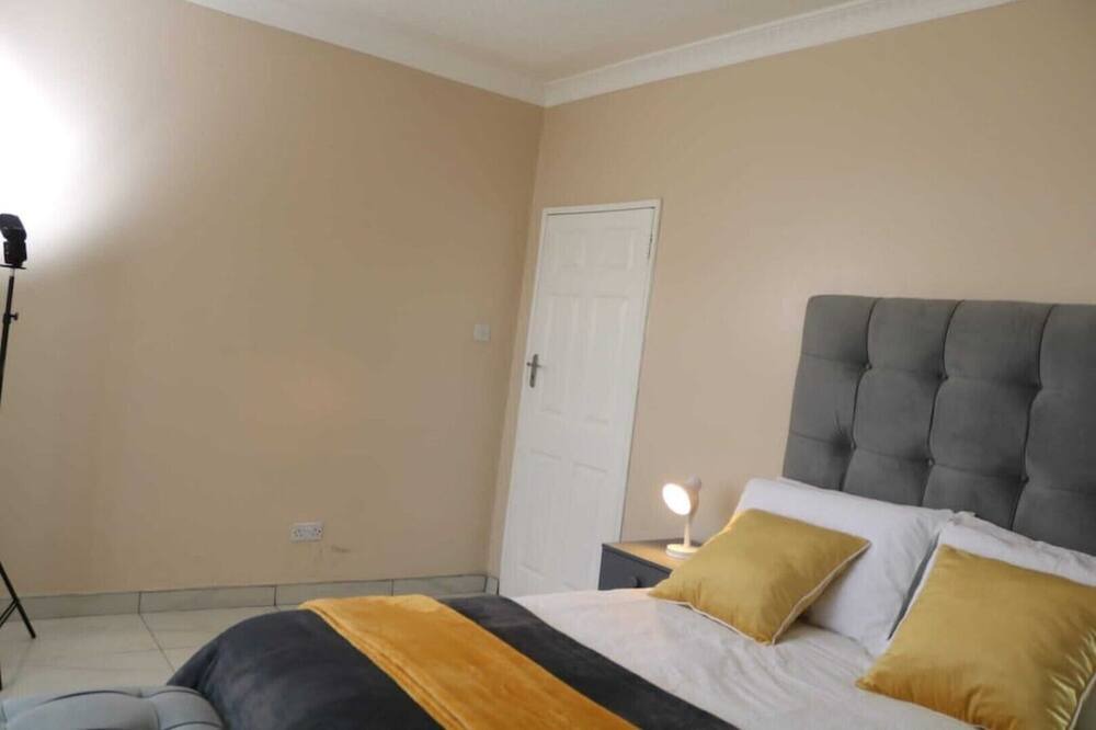 Photo of Bedroom in Mount Hampden