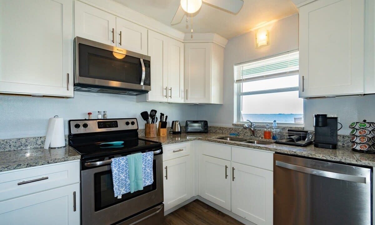 Photo of Kitchen in Orlando Beach