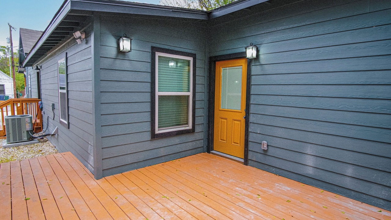 Photo of Outdoor in Near East Side