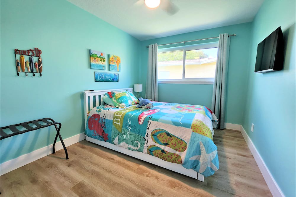 Photo of Bedroom in Harbor Heights