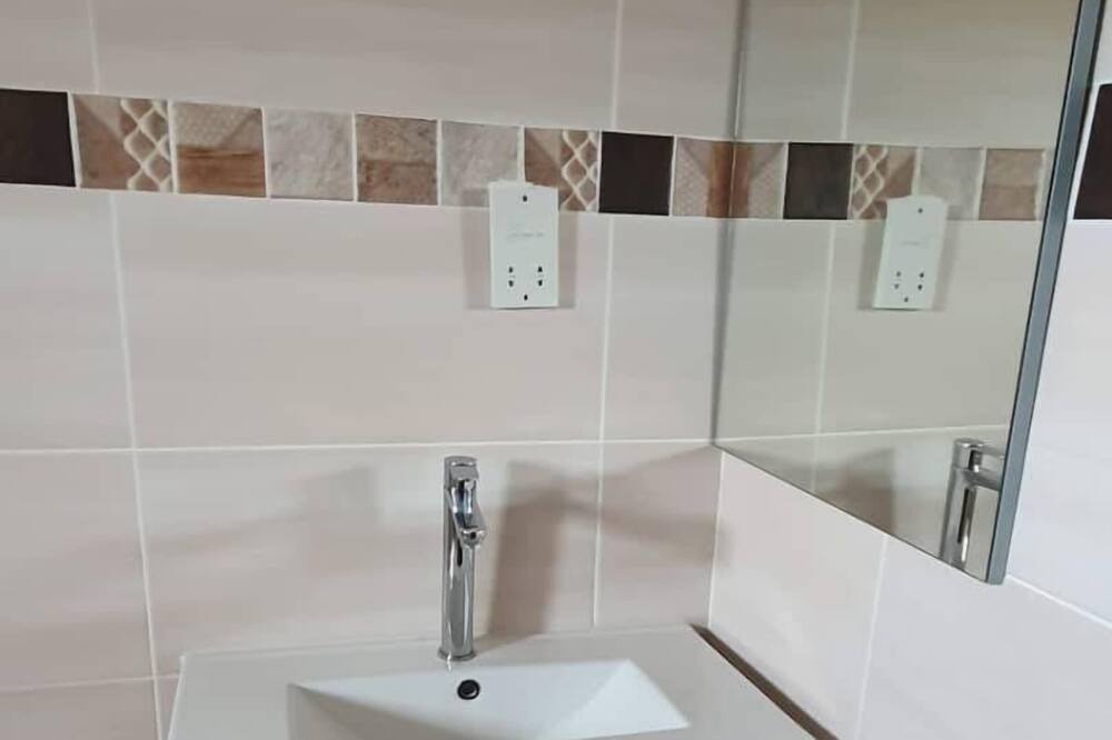Photo of Bathroom in Letlhakane