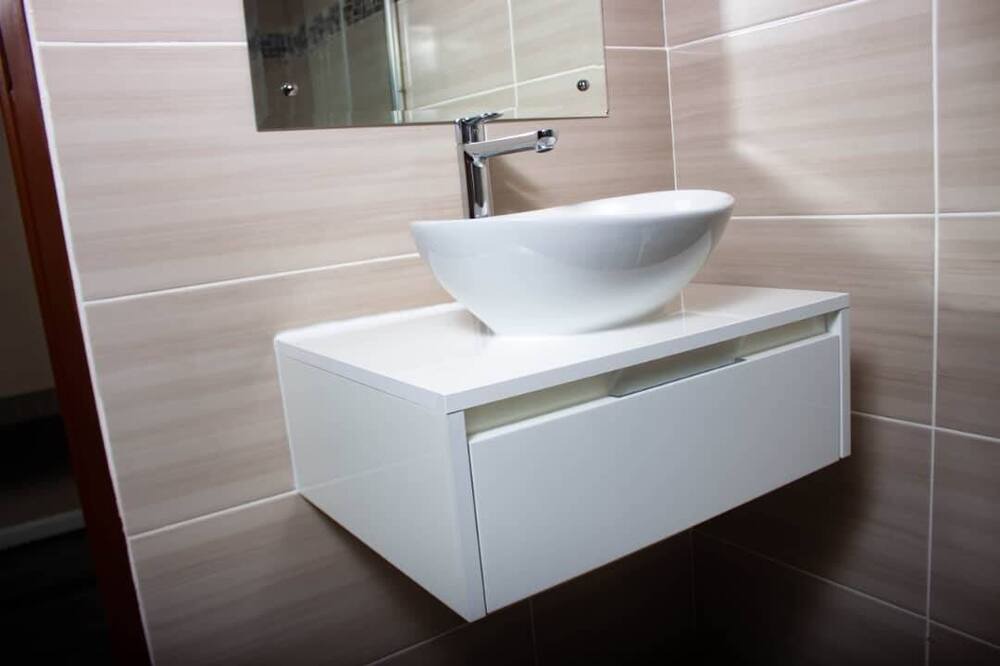 Photo of Bathroom in Letlhakane