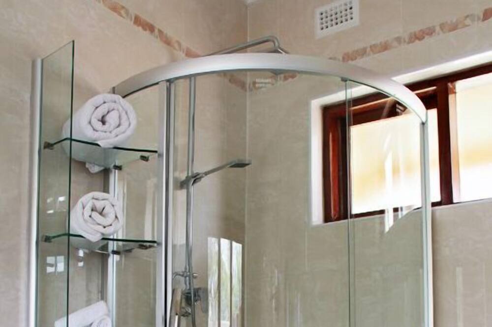 Photo of Bathroom in Harare East