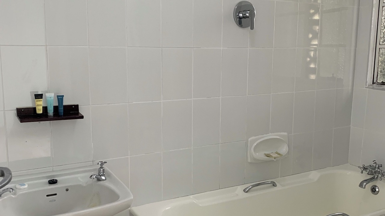 Photo of Bathroom in Juliasdale