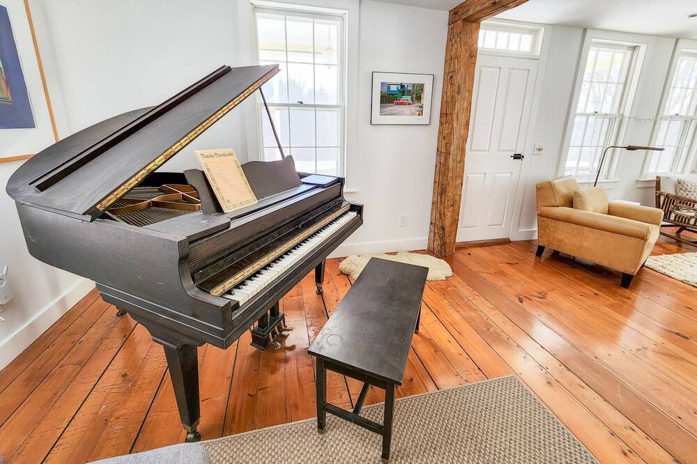 Photo of Bedroom in Waterbury