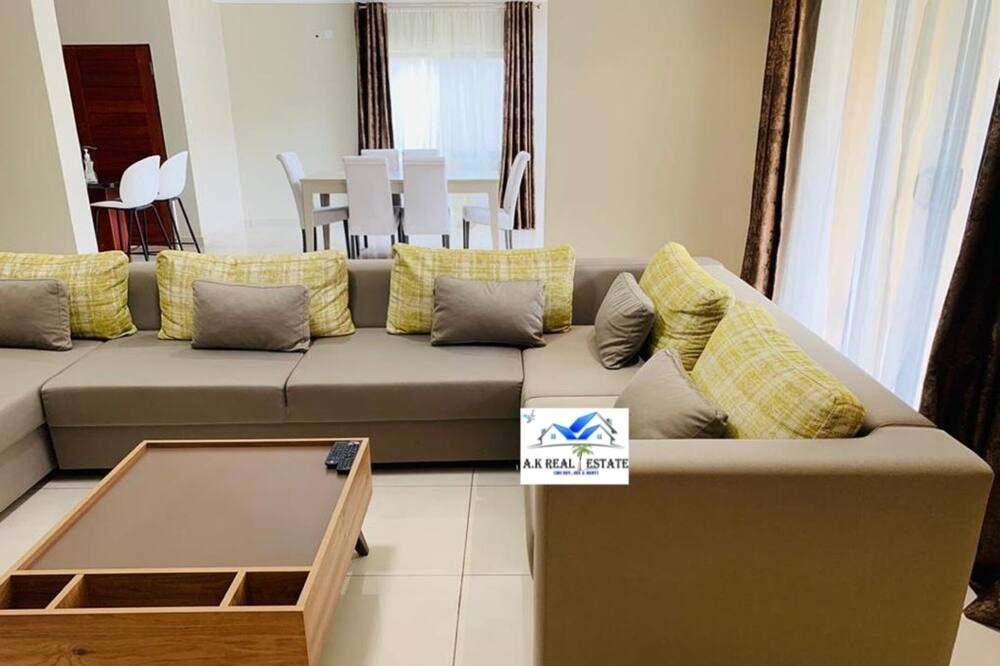 Photo of Livingroom in Lusaka Central