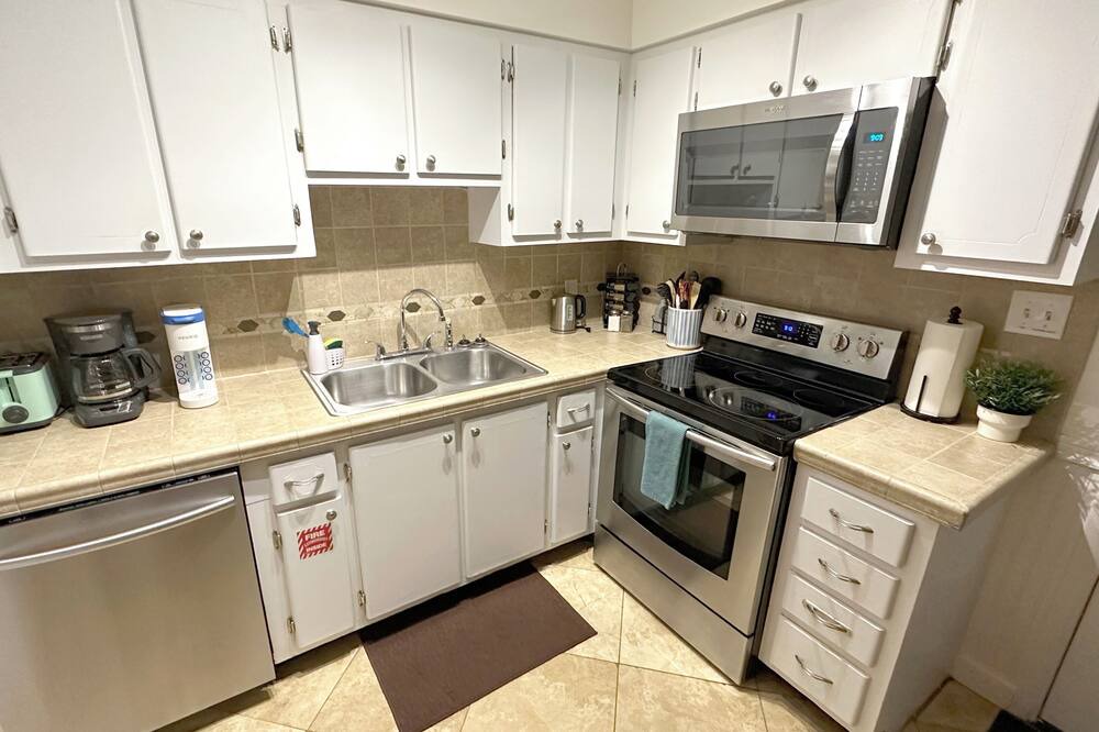 Photo of Kitchen in Cape Caneveral Beach Gardens