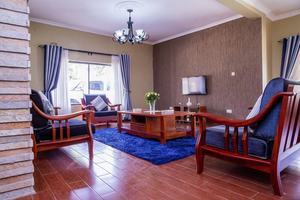 Photo of Livingroom in Lusaka Central