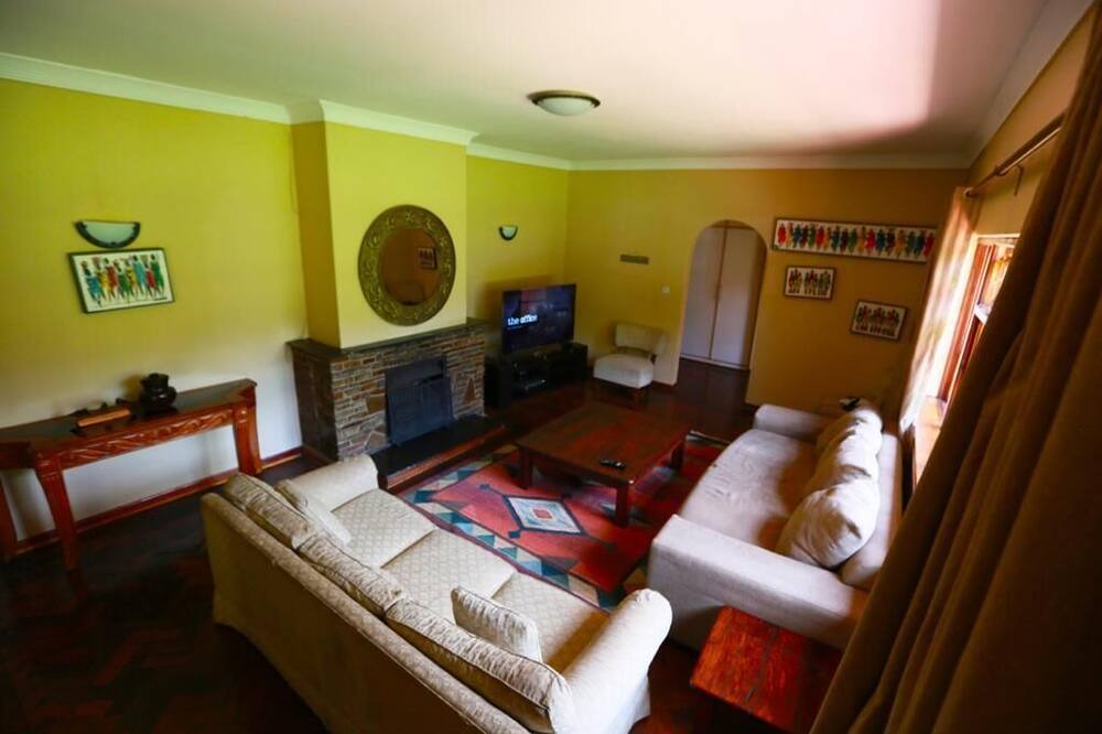 Photo of Livingroom in Harare