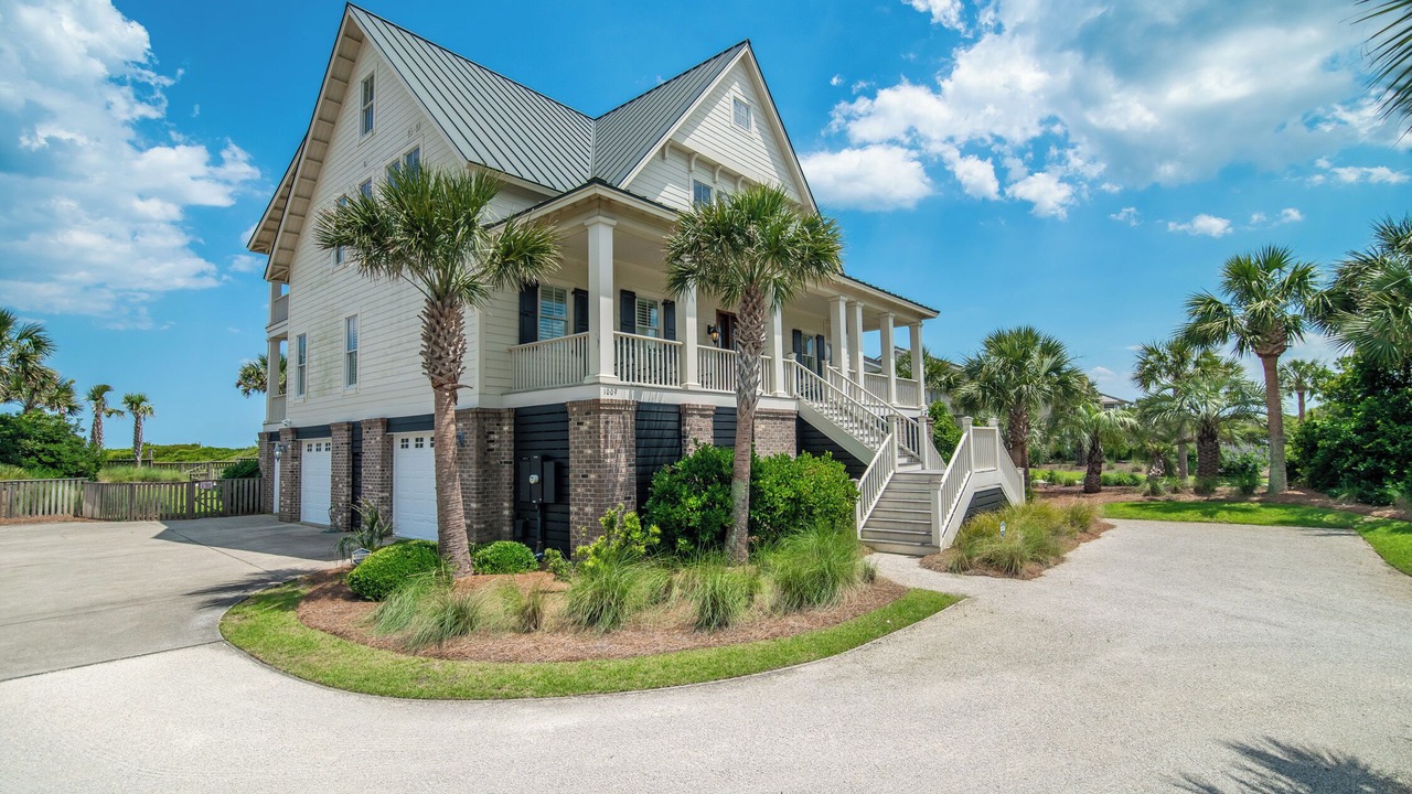 Photo of Outdoor in Debordieu Colony