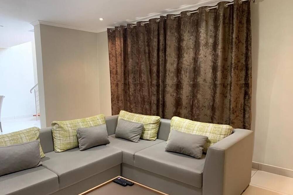 Photo of Livingroom in Lusaka Central